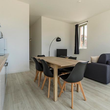 Le Sicre - T3 Confort, Centre Castelsarrasin, Parking Exterior foto